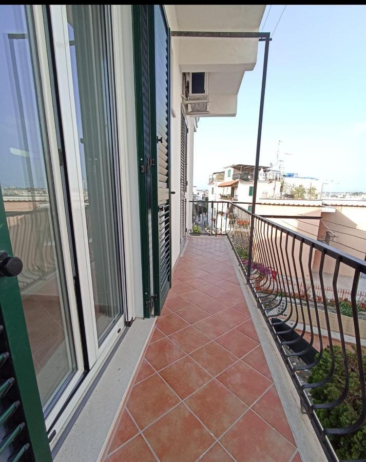 Holidayhomeischia Appartamento *